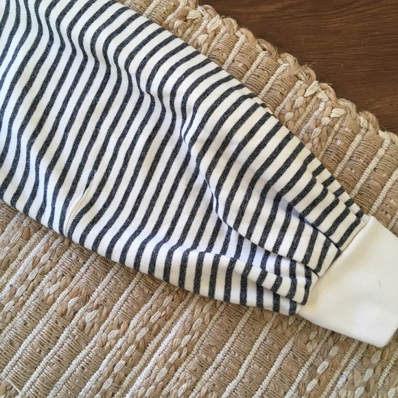 Lou & Grey Striped Blouson Sleeve Hoodie - Picture 4 of 7